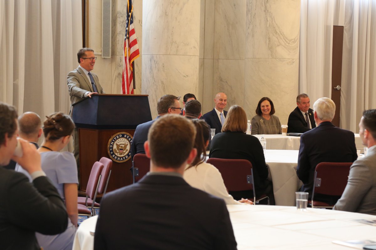SenatorFischer's tweet photo. It's another Wednesday morning in our nation’s capital. 

You know what that means — another Nebraska Breakfast! Always enjoy meeting with constituents from all over our state. https://t.co/3OMvSyEVLT