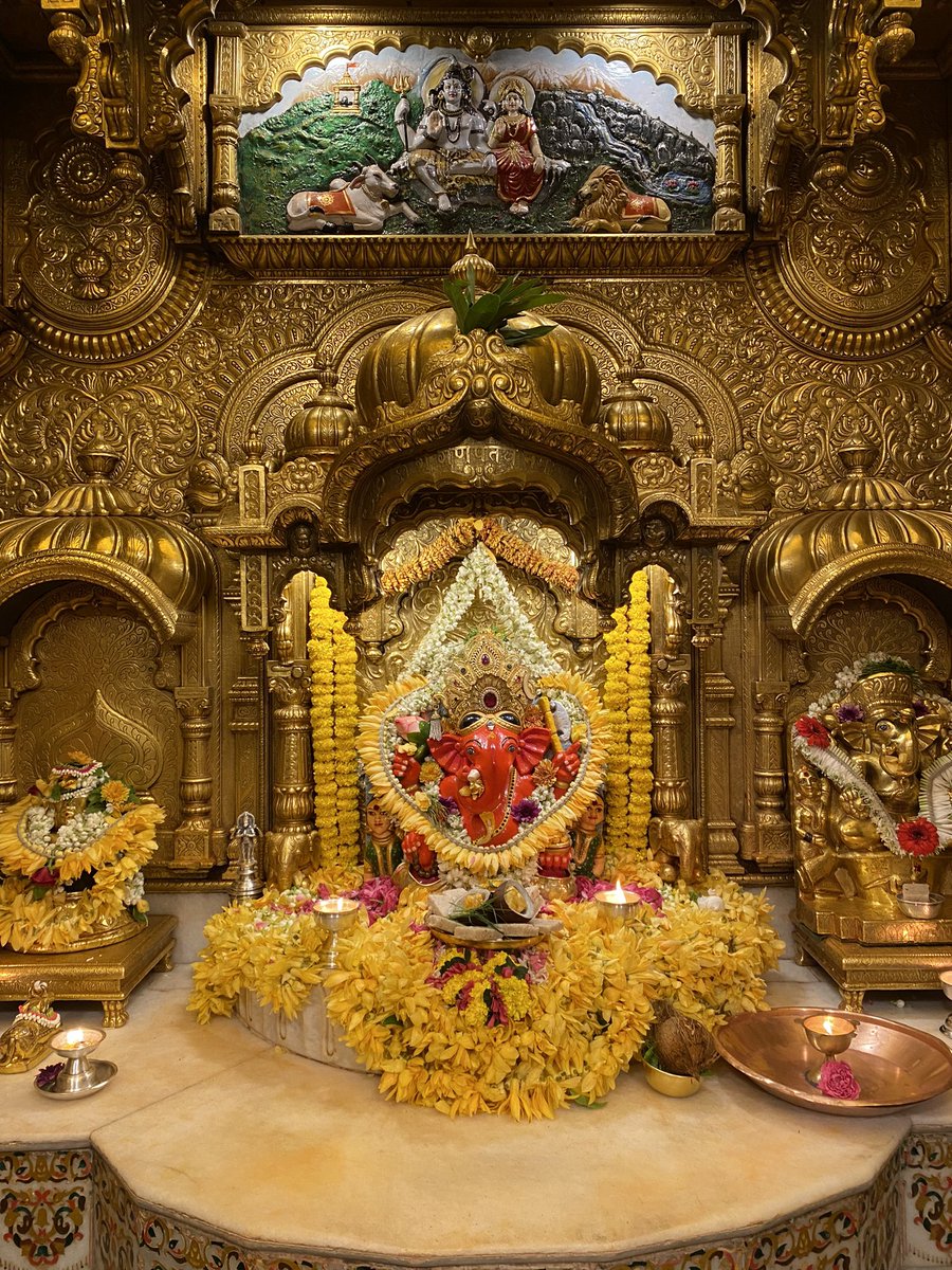 SVTMumbai's tweet photo. 🙏 गणपती  बाप्पा मोरया 🌺मंगलमूर्ती मोरया 🙏१७/०५/२०२३ 
🙏Ganapati Bappa Moraya 🌺 Mangalmurti Moraya  🙏17/05/2023 https://t.co/FjgTXba1gO