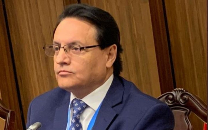 Hoy el 🇪🇨 necesita unidad con una sola candidatura a la Presidencia de la República,quiero proponer el nombre de <a href="/VillaFernando_/">Fernando Villavicencio</a> 💪un incansable luchador contra la corrupción,para  que ocupe este importante cargo,es el único que puede derrotar al correismo 👇👇comparte y apoya👇