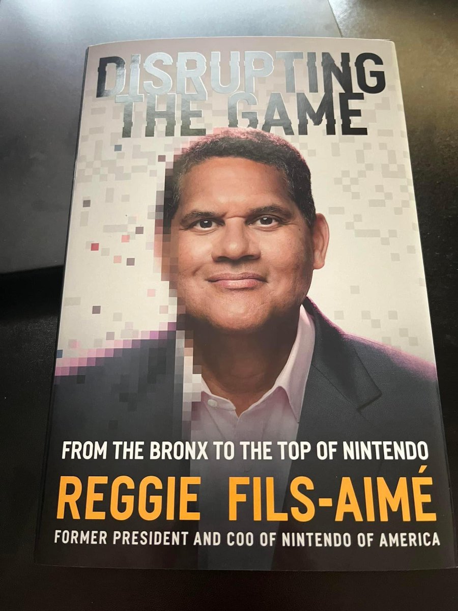 Toasterctrdge's tweet image. Received my book awhile back but was always curious if this was actually legitimately signed by @Reggie as the certificate claims.
#nintendo #signedbook #disturbingthegame