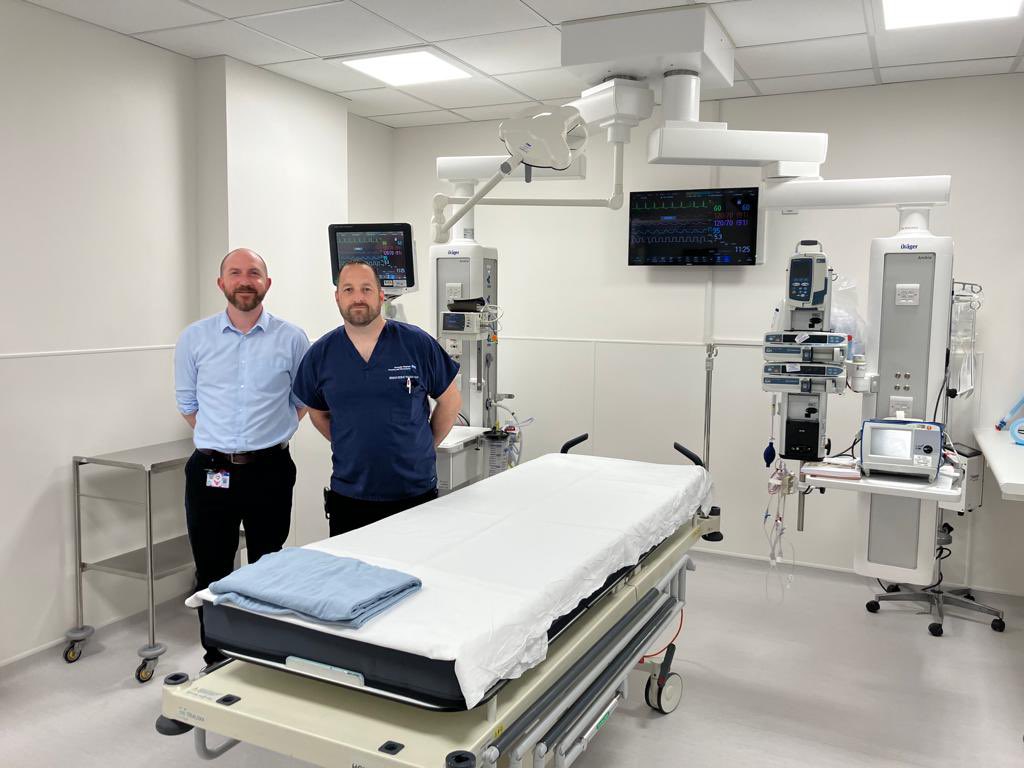 Today marks the completion of major improvement works in Adult Emergency Department environments… including the opening of 2 new resuscitation bays… #teamEM #collaboration #milestones @nhsuhcw @DrEdHartley @DPeach22 @ClaireAshlene1