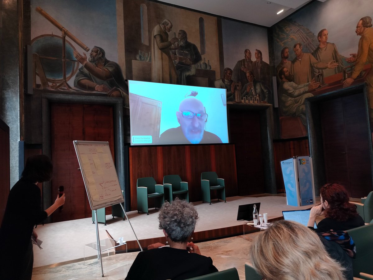 Officinaedu's tweet photo. La scienza non parla con una sola voce, e non tutti i saperi vengono rappresentati nelle crisi.
Bisogna pensare oltre l'interdisciplinarietà per creare una coreografia di saperi e conoscenze utile ad affrontare le sfide del presente. @SFuntowicz  a Officina
In diretta su FB https://t.co/fG6rpA7IHd