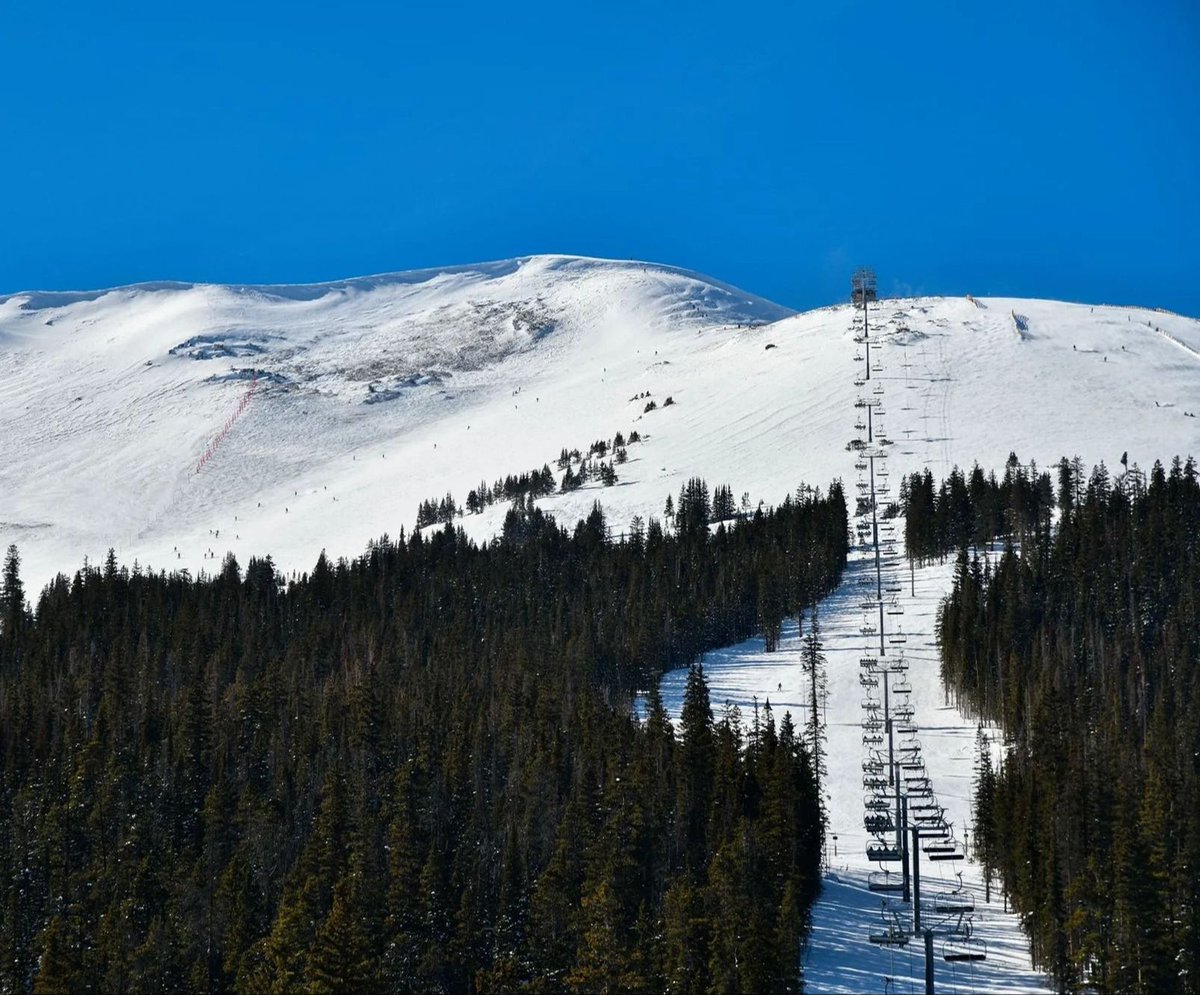 VisitBreck tweet media