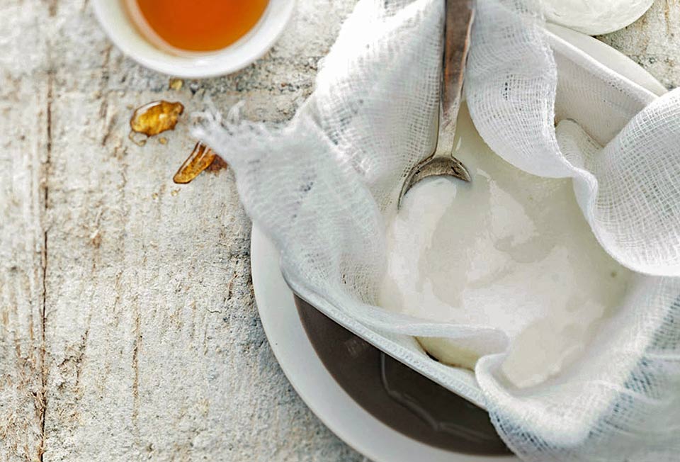 loren_spee's tweet photo. Homemade Greek #yogurt. #homemaderecipes #foodieheaven https://t.co/TDxcFUMM49 https://t.co/5PepI49mSs