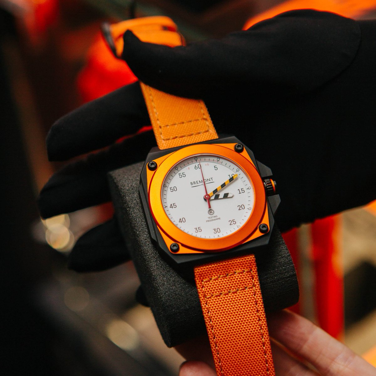 Bremont's tweet photo. Designed for optimum visibility🟠

Inspired by the original concept test instrument watch, the #MBViper features a vibrant orange anodised aluminium bezel to provide improved visibility, a necessity during the ENG300 Testing Programme.

Learn more: https://t.co/XaNei4E9EI https://t.co/f2jCiqO5dJ