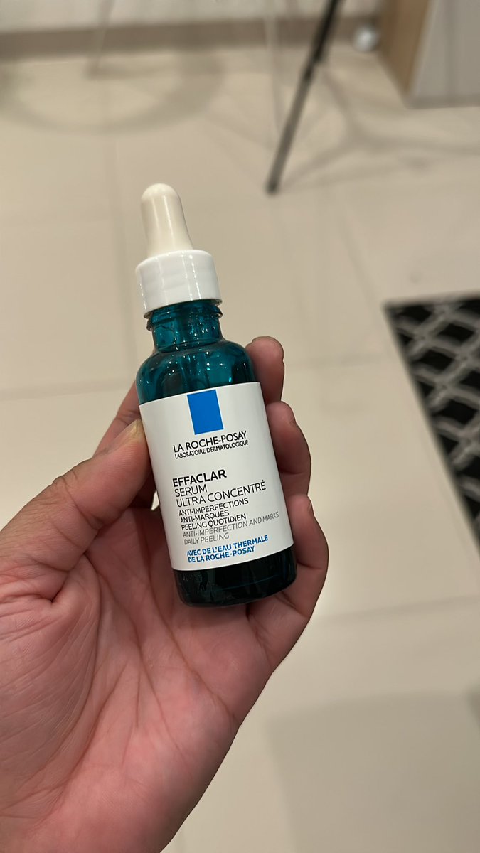 jiglyciouss's tweet photo. @ohmybeautybank kalo lagi jerawatan : la roche posay  EFFACLAR  ULTRA CONCENTRATED SERUM
kalo
jerawat nya 1 atau 2 biasanya dipake jadi totol jerawat juga https://t.co/bwE5YBIft2