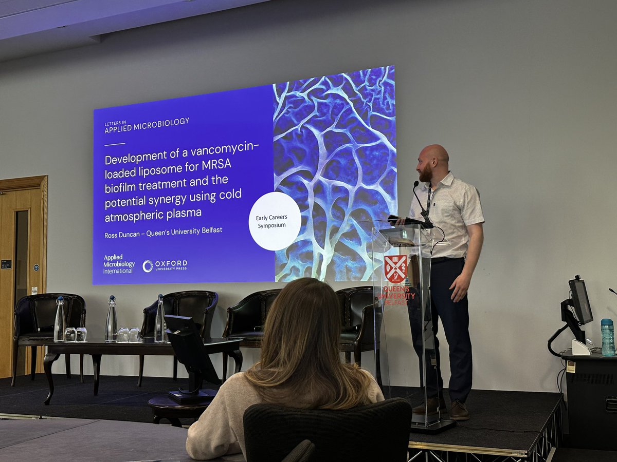leungmarcus's tweet image. Ross Duncan from @QUBelfast presents development of a liposome system with vancomycin for #MRSA #biofilm treatment and potential synergy with cold atmospheric plasma @AMIposts #LAM_ECS2023