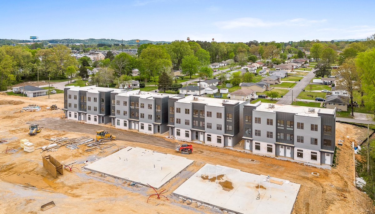 New Townhome project in Chattanooga. There will be over 80 units in the next year with a pool and clubhouse. #chattanooganewhomes #Thegateway #newhomes #chattanooga #movingtochattanooga #423liveloveinvest #airbnb