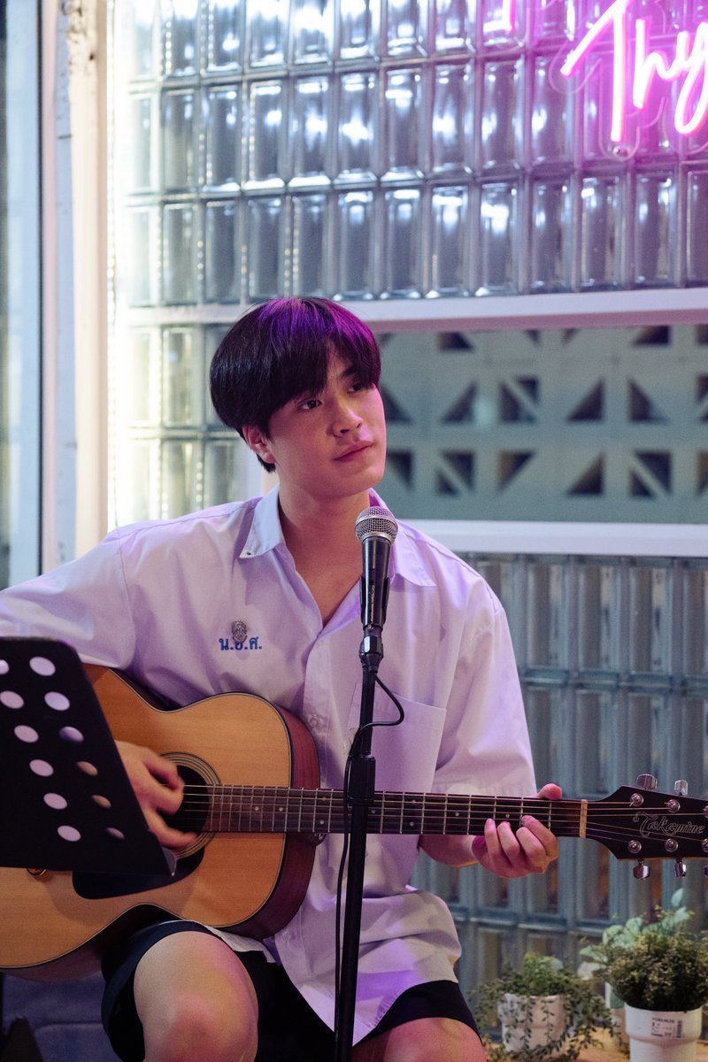 Fah_Jir's tweet image. สลิ่มไอ่ติณณ์ล้มหมด

 #OurSkyyxMySchoolPresidentEP1