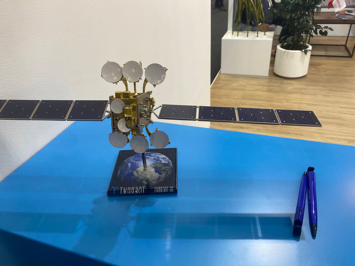 GroundcomSpace's tweet photo. 📡 Exciting news! Groundcom team successfully participated in CABSAT 2023. We learned, connected and thrived alongside satellite comms pros. Boosting our services for clients! Thanks, @CABSATofficial, for this invigorating event!
 #CABSAT2023 #SatelliteCommunication🛰️ https://t.co/WKiKr73F1K