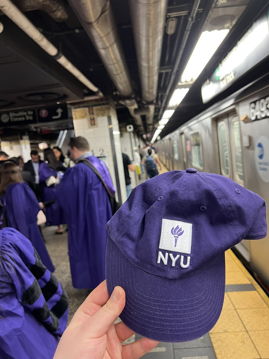 Happy Graduation Day @Yankees Stadium to my @nyuniversity fam 💜

#VioletPride #NYU #NYUGraduation