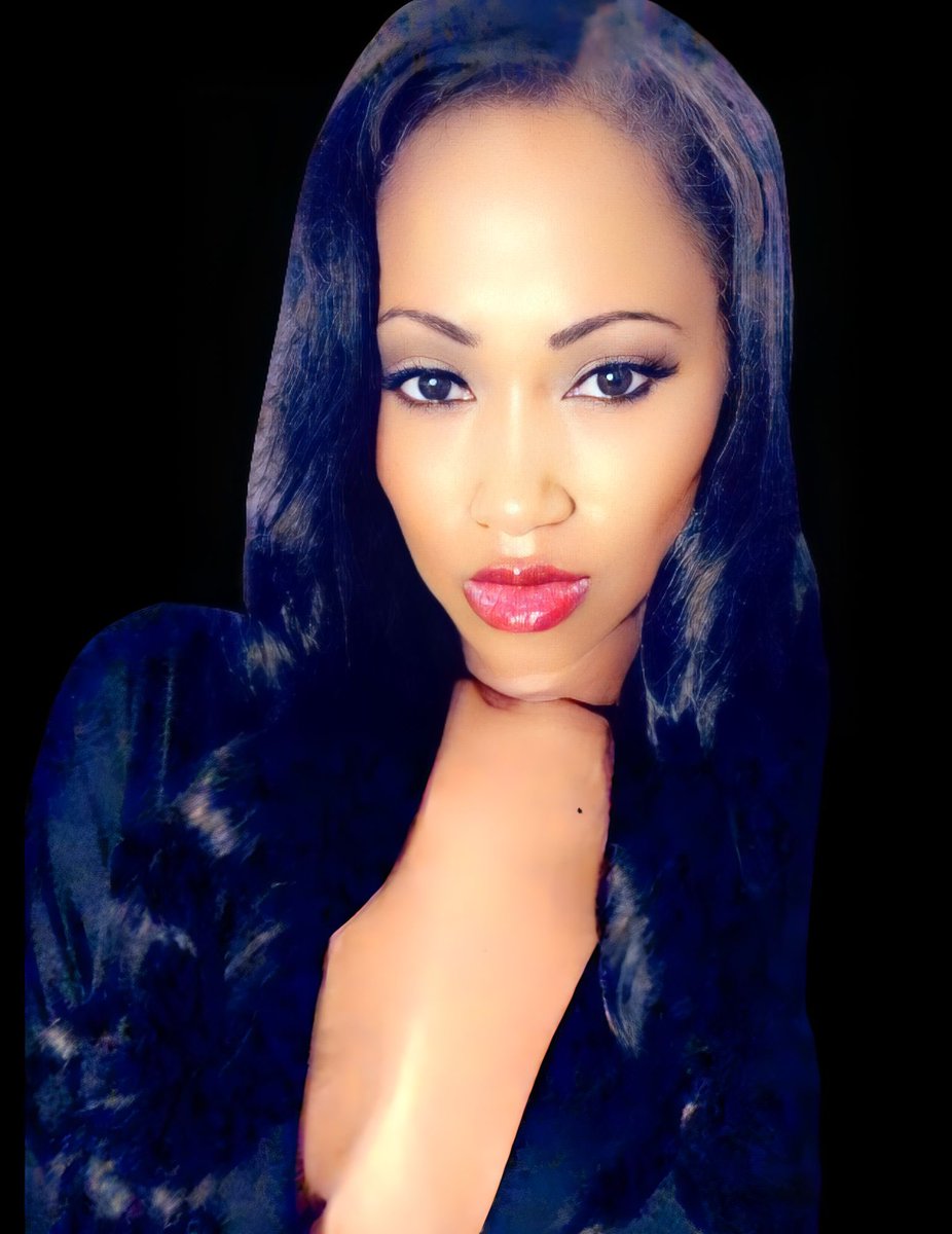DEHQCEO's tweet photo. It’s My Girl’s Birthday!!!🥳🎉 Help me wish my gorgeous friend and business partner a HAPPY BIRTHDAY!! @ImUrDreamGyrl https://t.co/aSucB4RcWc