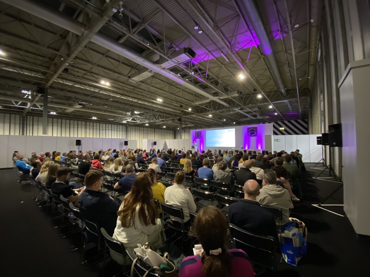 PrimaryCareShow's tweet image. Busy sessions taking place this afternoon @AndrewVCuff @FNDHopeUK 

Lots more sessions to come this afternoon and tomorrow! 

#PrimaryCareShow #PCPH2023