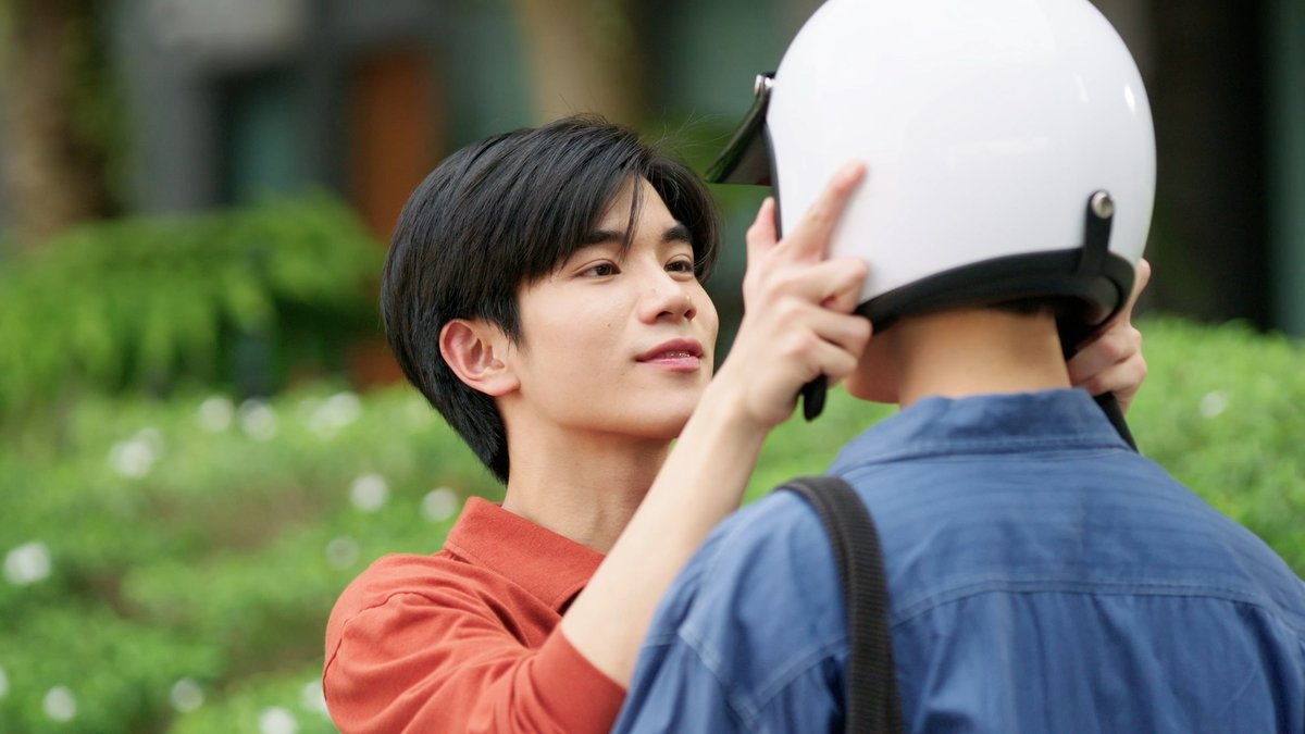 GMMTV's tweet image. เสียงหัวใจจะหลุดออกมาข้างนอกอยู่แล้วลู๊กกกกก 

#OurSkyyxMySchoolPresidentEP1
#GMMTV
@gemini_ti @tawattannn