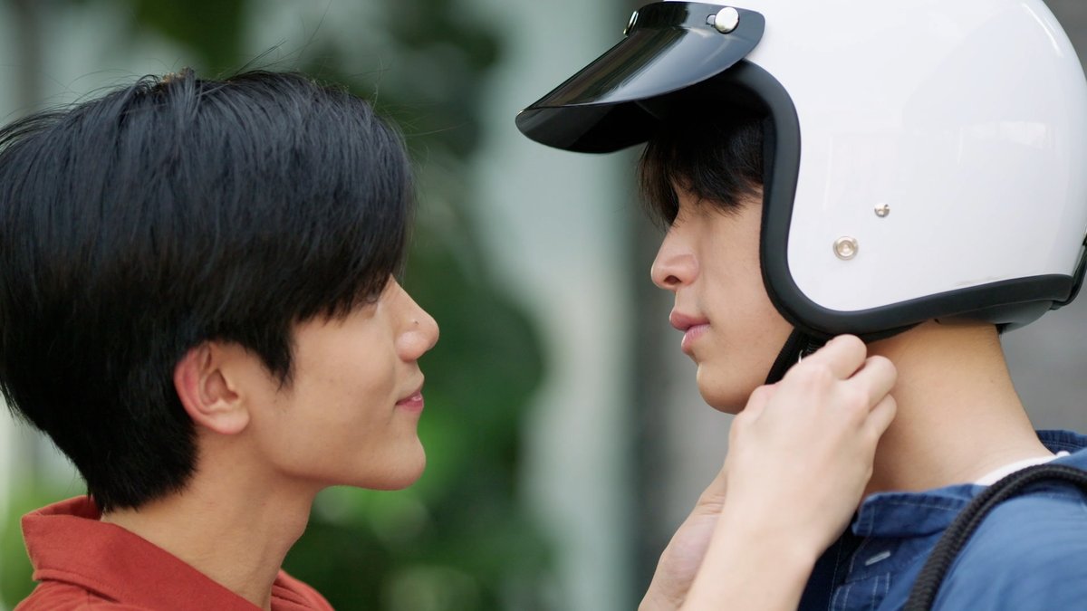 GMMTV's tweet image. เสียงหัวใจจะหลุดออกมาข้างนอกอยู่แล้วลู๊กกกกก 

#OurSkyyxMySchoolPresidentEP1
#GMMTV
@gemini_ti @tawattannn