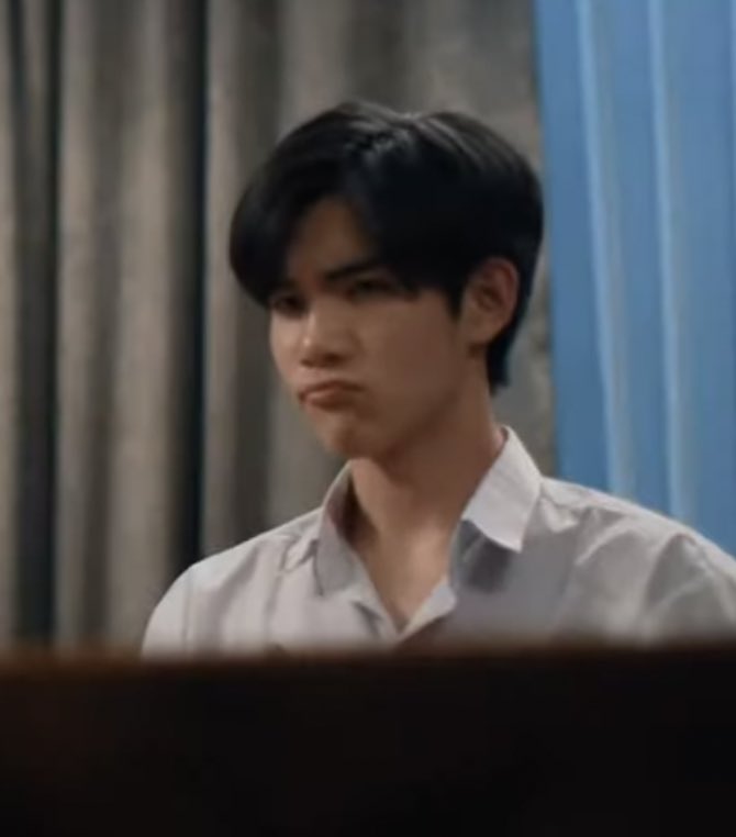 nfnoffie's tweet photo. จิ๋วเบะใหญ่ละ😭🤏🏻

 #OurSkyyxMySchoolPresidentEP1 https://t.co/1JJRnJkKDM