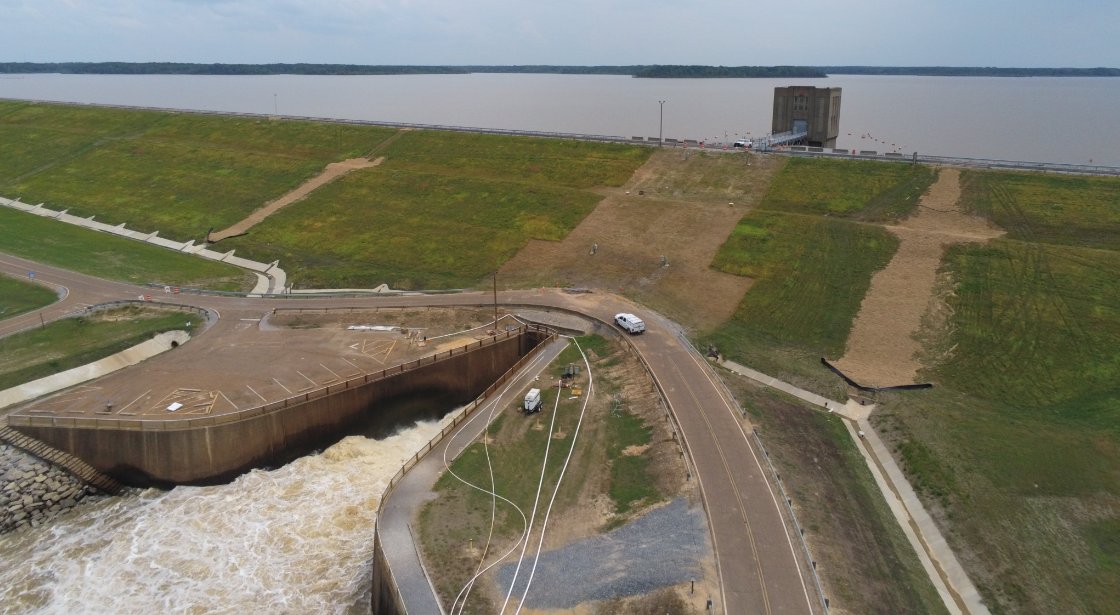 @VicksburgUSACE assessing #ArkabutlaDam conditions, solutions. The discovery of a depression near the toe of the #dam in #Mississippi ignited concerns the depression could cause foundation loss & a #dambreach if left untreated
desotocountynews.com/desoto-county-…

#dams #damsafety #damscikros