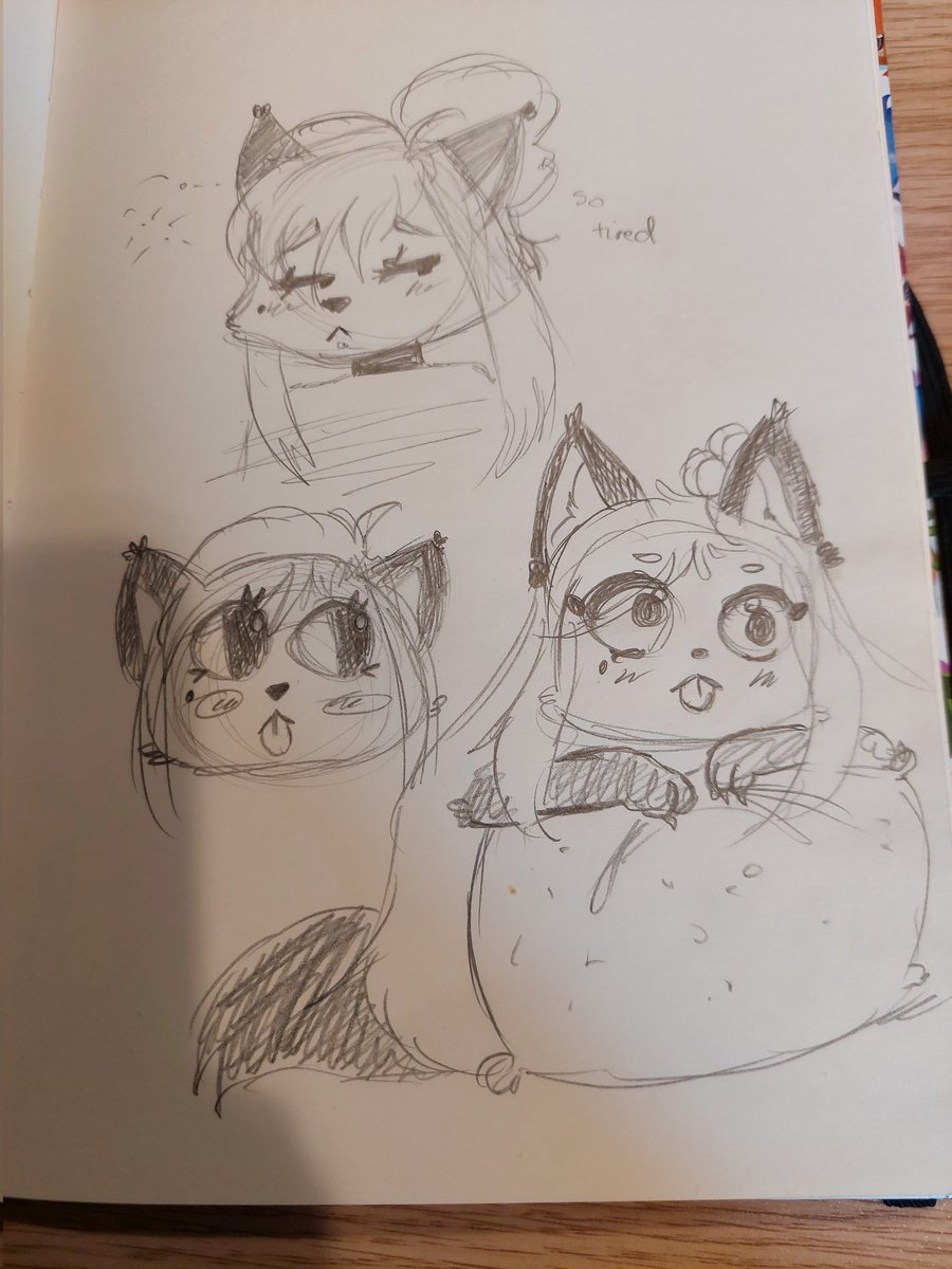 BambiBu03's tweet photo. Some doodles...
#Doodles #katie #ocfurry #Fursona #cat #kitty #omgface #originalartwork https://t.co/EyVksxg520