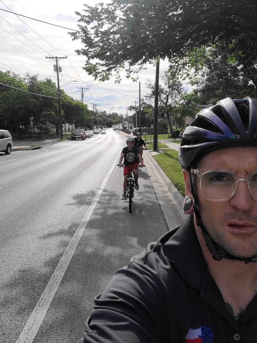 dromgoogle's tweet image. Took some scouts on a ride prior to the Bike Proclimation last night. We did 10 miles, rode around UNT, over  I35 via the pedestrian bridge and went down to the local Scout Camp.