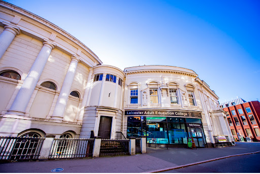 *JOBS FAIR *

Find Driving Talent Ltd at Leicester Adult Education College on Belvoir Street, Leicester, LE1 6QL👩‍🏫

Monday 22nd May between 10am - 12:30pm🚶‍♂️

We look forward to meeting you all and hopefully helping your career journey⭐