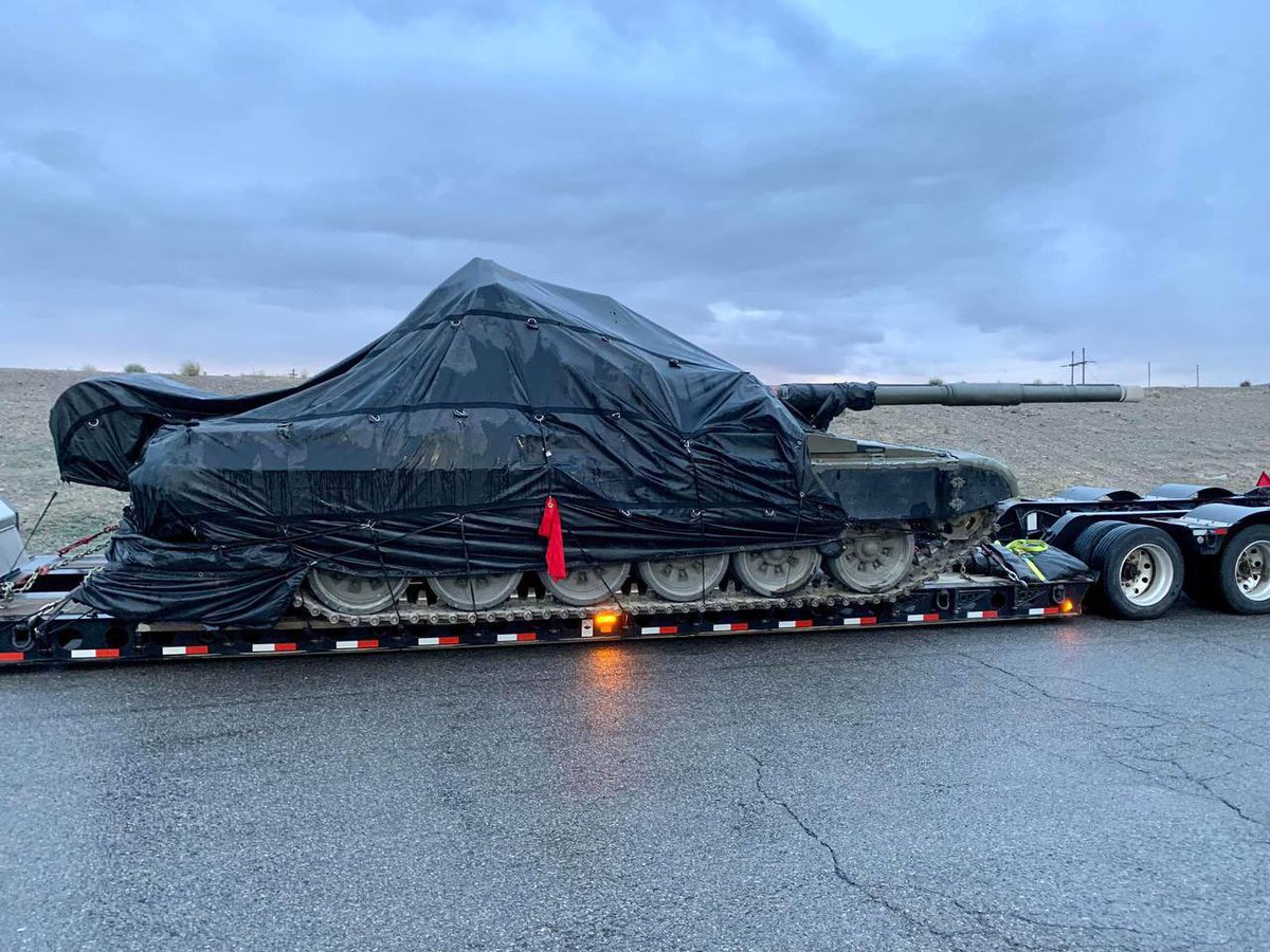 SecureNews on Twitter "Ein T72Panzer, der an der PilotTankstelle