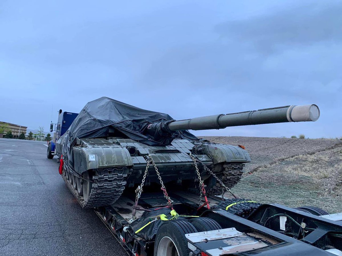 SecureNews on Twitter "Ein T72Panzer, der an der PilotTankstelle