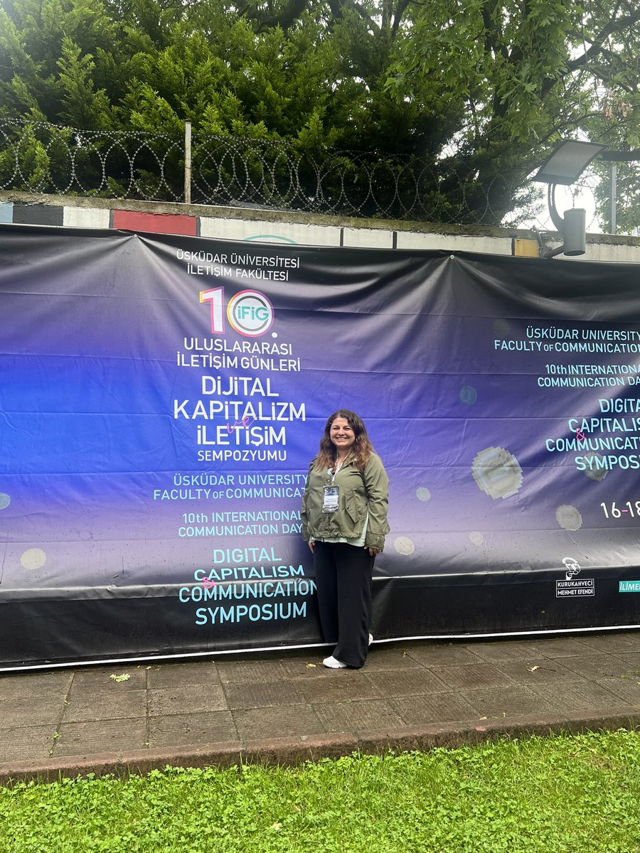 AyseAkcelik's tweet photo. Üsküdar Üniversitesi İletişim Fakültesi tarafından her yıl farklı bir temayla düzenlenen "Uluslararası İletişim Günleri"nin onuncusunu, "Dijital Kapitalizm ve İletişim" ana başlığıyla başladı. #ifig2023 #ÜsküdarİletişimGünleri #Sempozyum https://t.co/f7AN7h0pXC