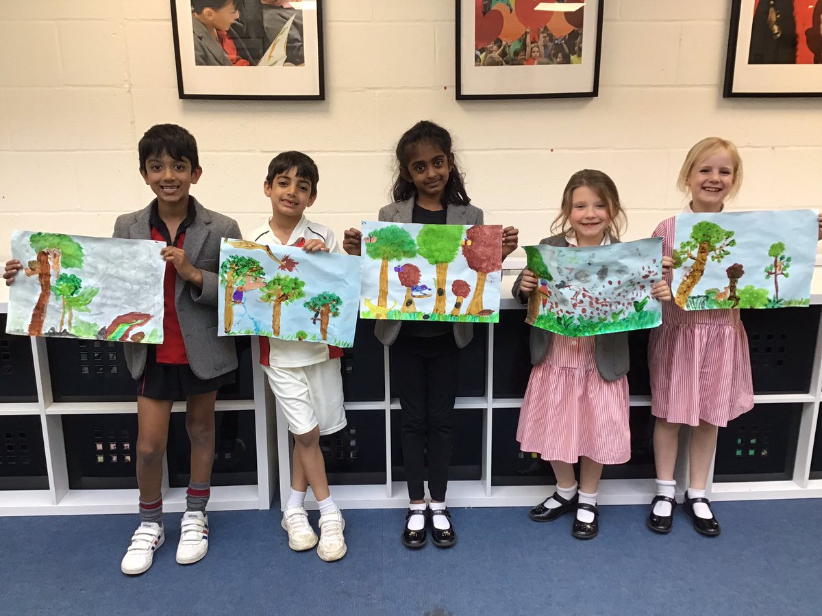 BGS_LowerSch's tweet photo. #BGSYear2 have been inspired by Henri Rousseau’s painting ‘Tiger in a Tropical Storm (Surprised)’ and have painted their own dreamy rainforest pictures #BGS_Project https://t.co/lAhHFOkM8B