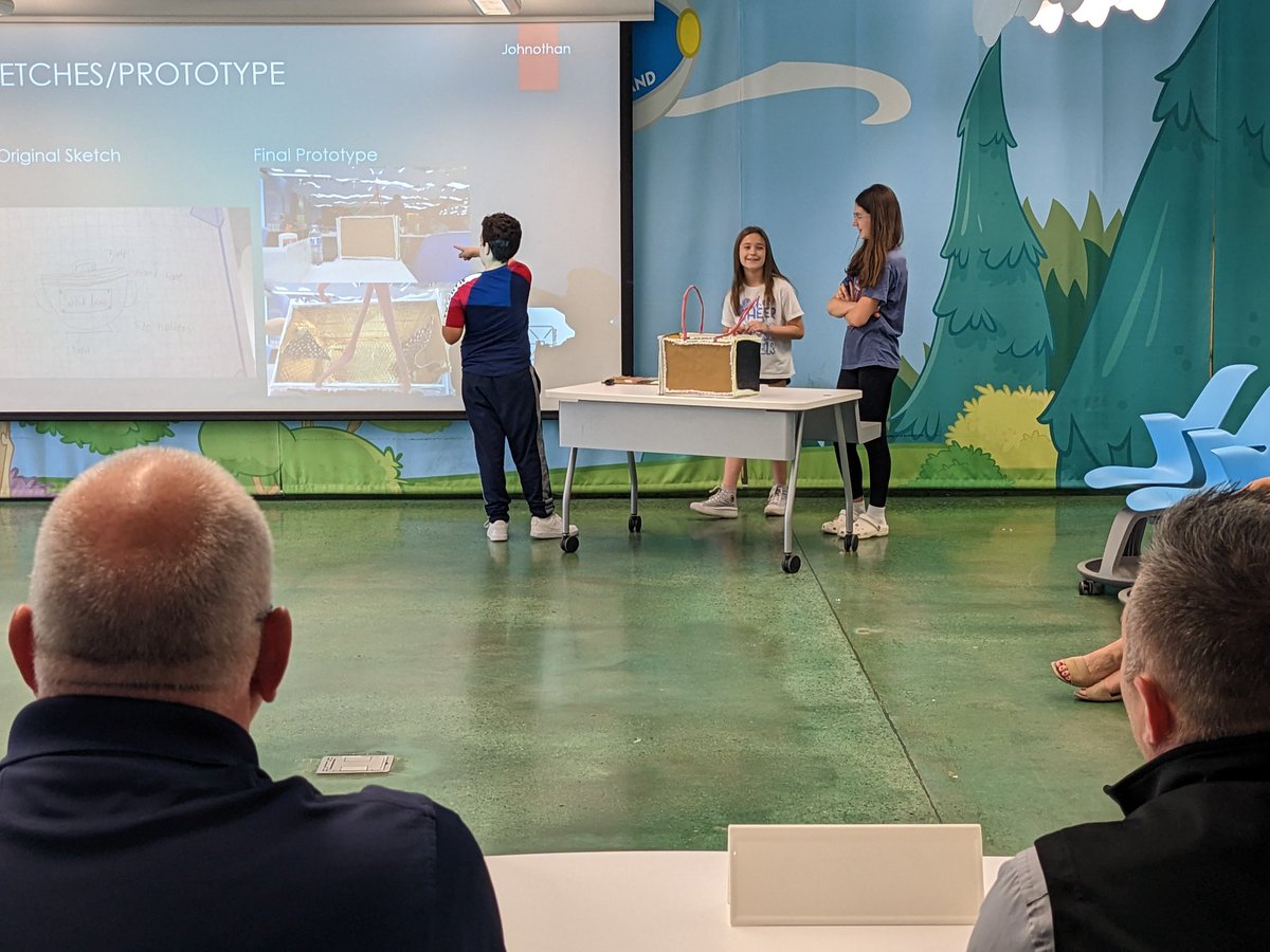 🅼🆁. 🅵🅾🅶🅻🅴 tweet media