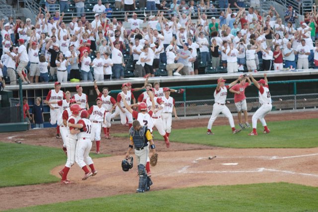 CoachStoffs11's tweet photo. Considering coach got his 799th last night, and the little Kitty Cats are in town tonight, I’d like to congratulate the Hall of Famer on win #800. Yet another historic accomplishment for the best and most respected coach in the State of Iowa. 40 years… what a legend! https://t.co/5U1Hnj9wZT