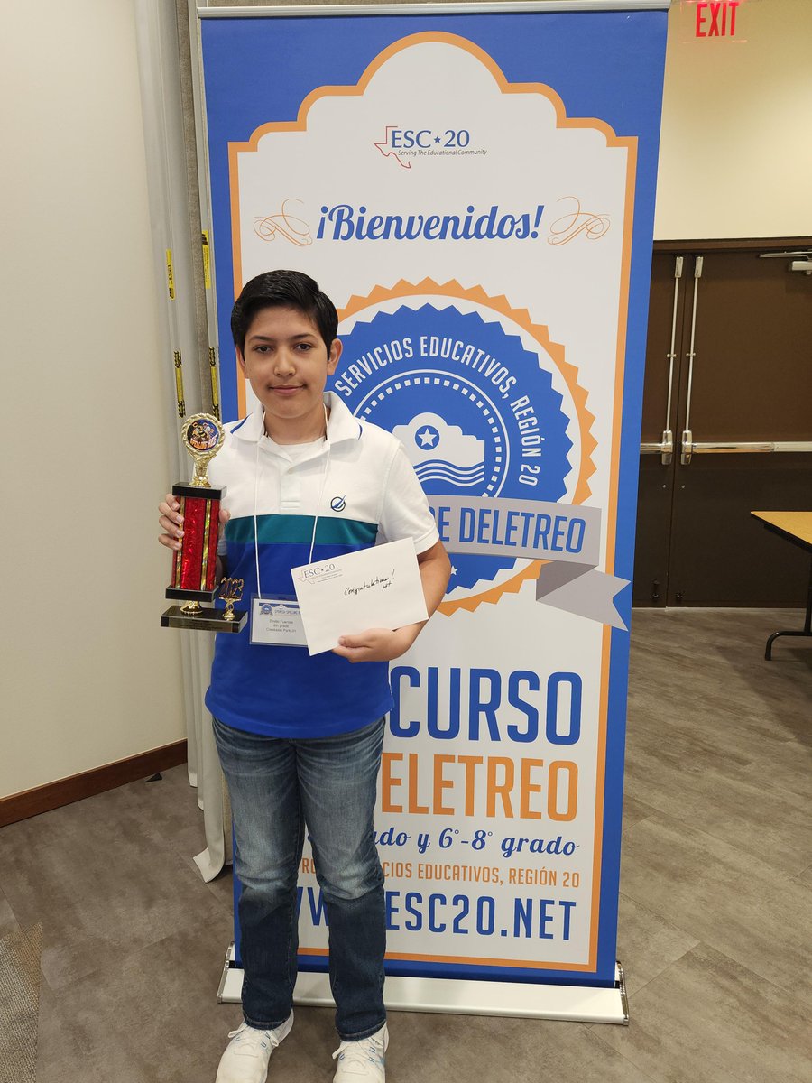 ESCRegion20's tweet photo. Felicidades to our 6th-8th grade Spanish Spelling Bee winners. 1st Place - Emilio Fuentes, Creekside Park JuniorHigh/Tomball ISD and 2nd Place Lucia Solis from Lopez Middle School North East Independent School District - NEISD https://t.co/zULznvsRE5