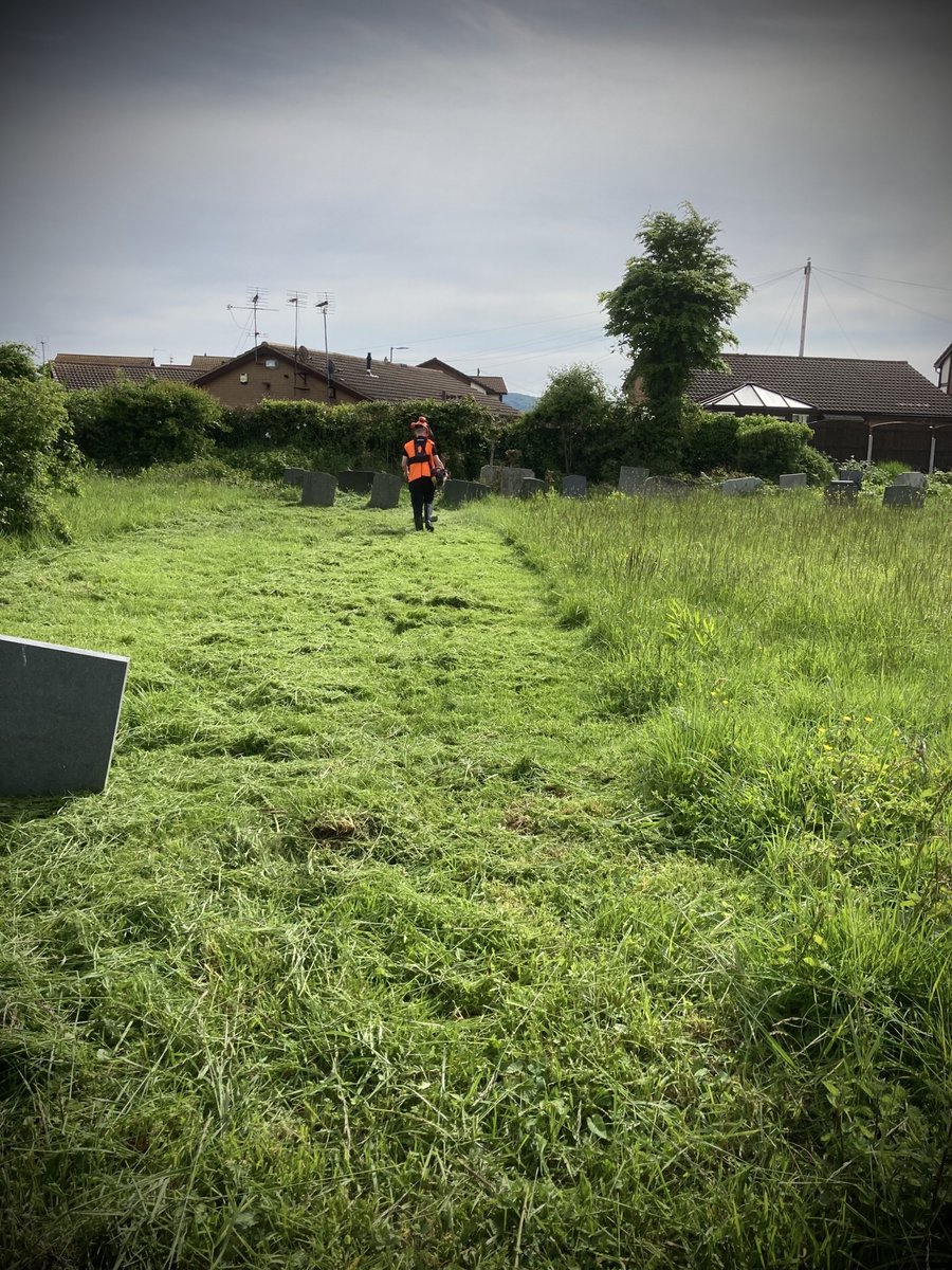 Denbighshire Unpaid Work team visited St Thomas' Cemetery on Dyserth Road, Rhyl. The site has really grown quickly so we have returned to cut it back to make it accessible once again'. #CommunityPayback