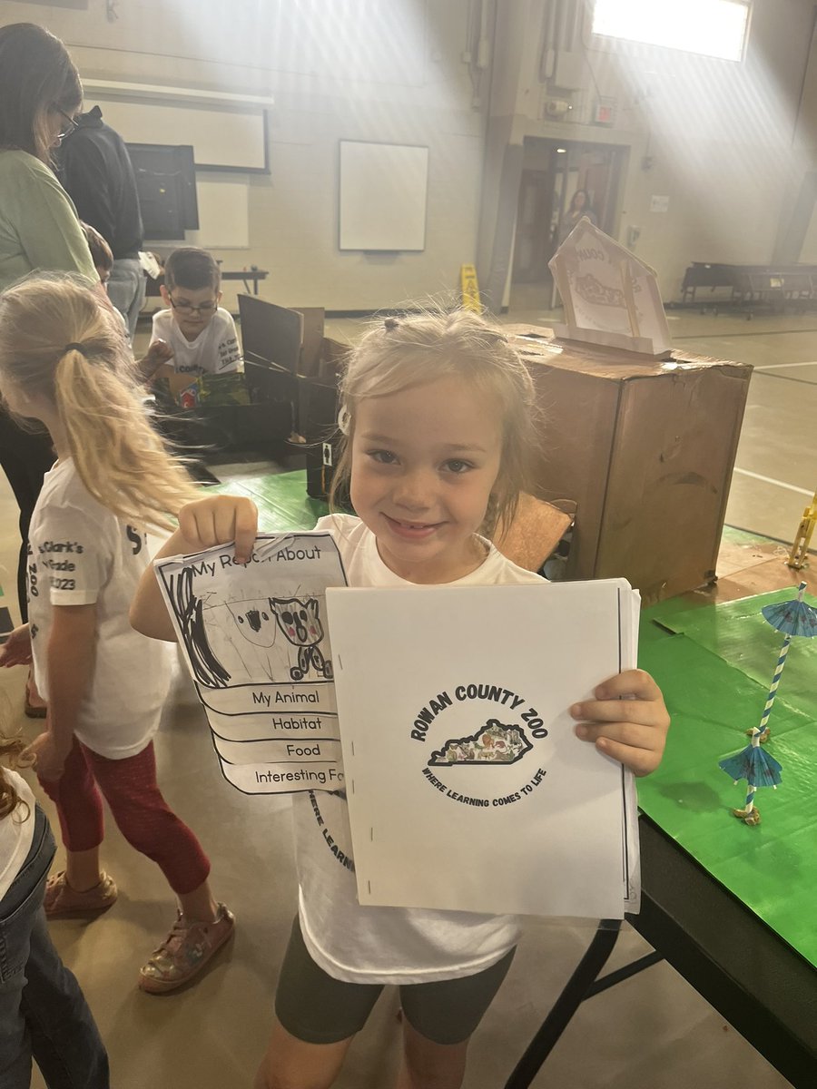 Rowan County Zoo 1st Grade PBL with @TildenHoggeElem @Clarksblessings  @PBLWorksKY Students used their creativity to design,research, and create a zoo habitat. Today they presented to community members. Way to go MUSTANGS! 🐻🐨🐸🦎 #rcLEAD