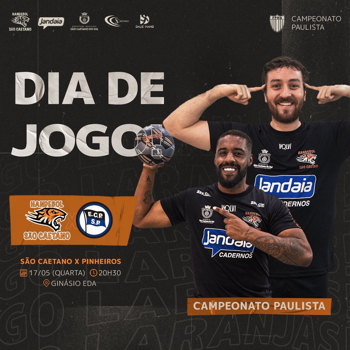 HandSaoCaetano's tweet photo. HOJE Ă DIA DE LARANJAS! đ â«
Hoje nossa equipe recebe o Pinheiros no ginĂĄsio EDA as 20h30 pelo Campeonato Paulista! #golaranjas
O jogo serĂĄ transmitido pelo nosso canal no YouTube: https://t.co/dD3RkpitXY
.
#goscs #laranjas #handebolsaocaetano #saocaetanodosul #handebol https://t.co/OojmqRGwuw