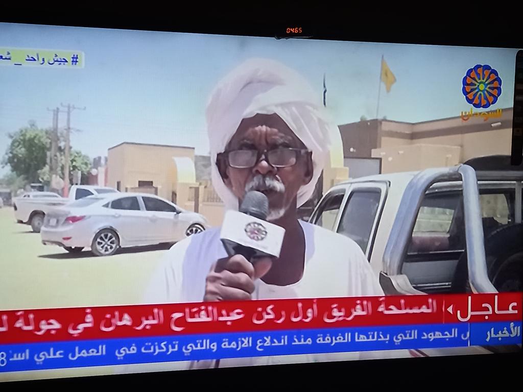 qahwa_r's tweet photo. بما انهم نزلو اخبار عن الجيش معناها فعلاً إستلمو الإذاعه https://t.co/JkSosBb1dE
