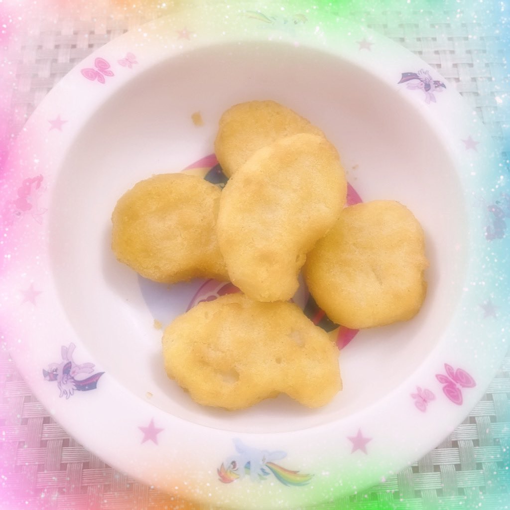 bun 🎒･:*+. tweet media