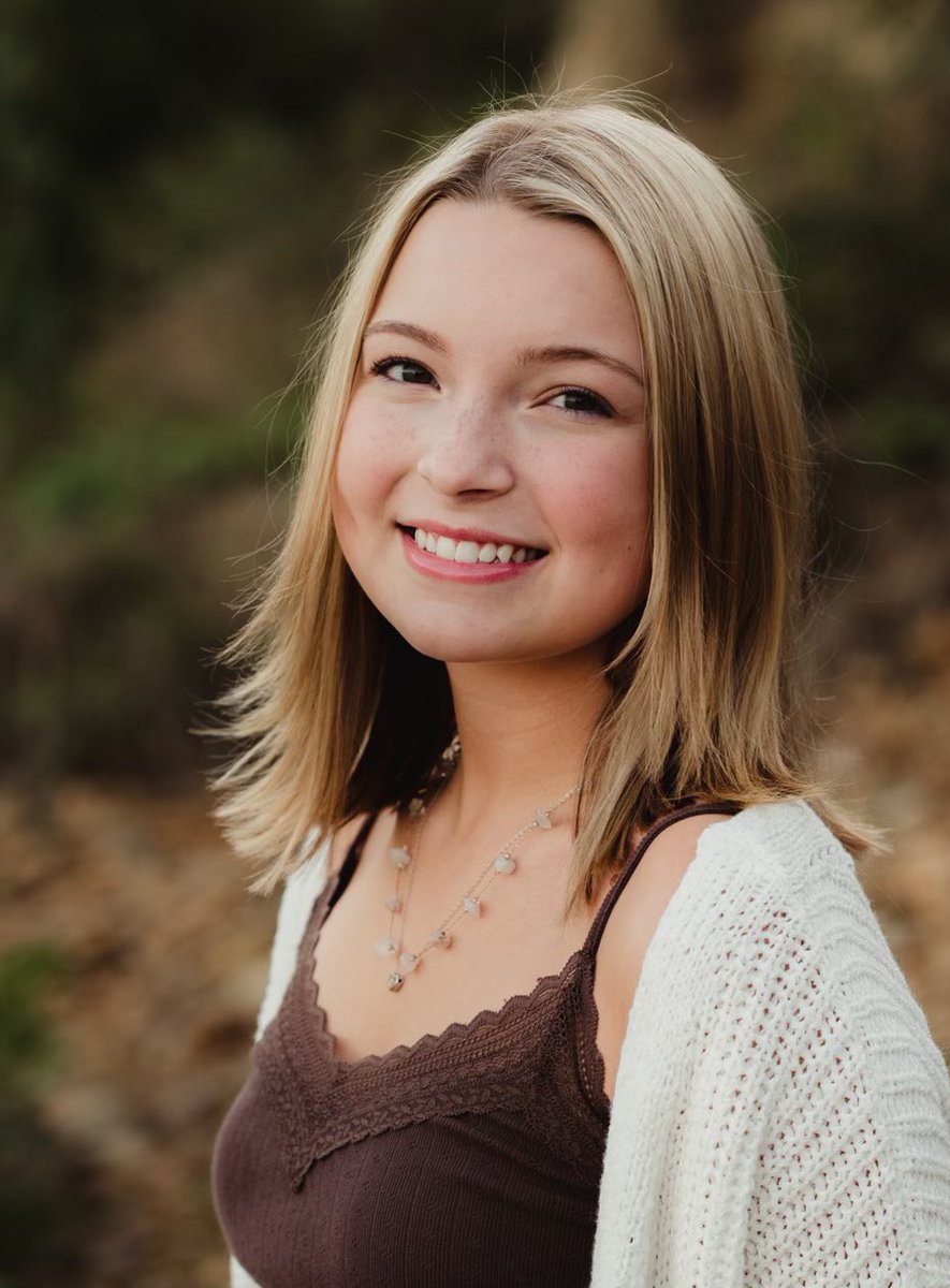 SENIOR SPOTLIGHT:

Hailey Simmons plans to start her own cleaning and organizing business in the area. 

Good luck, Hailey!