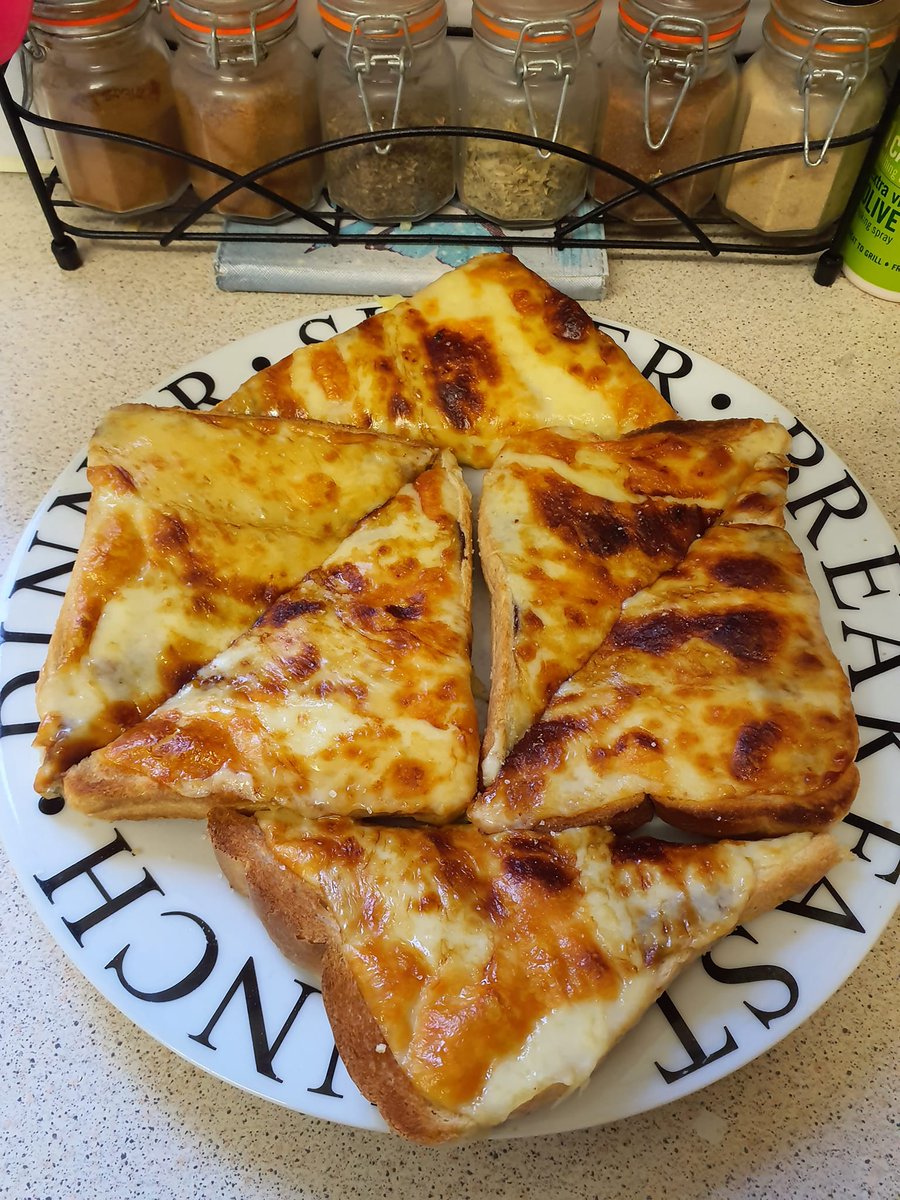ratemyplatenow's tweet image. Cheese on Toast by Adrian
