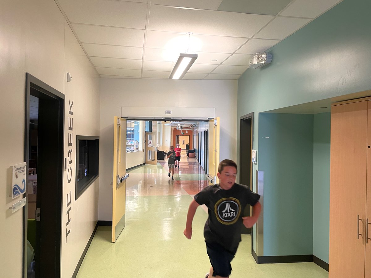 The All Saints Run Club is halfway through their Million Reasons Run for the month of May. The Club has run 341 km of our 500 km goal, and we have raised $898 for our local children's hospital. Running through the halls today to avoid the smoke.
millionreasons.run/fundraisers/ro…