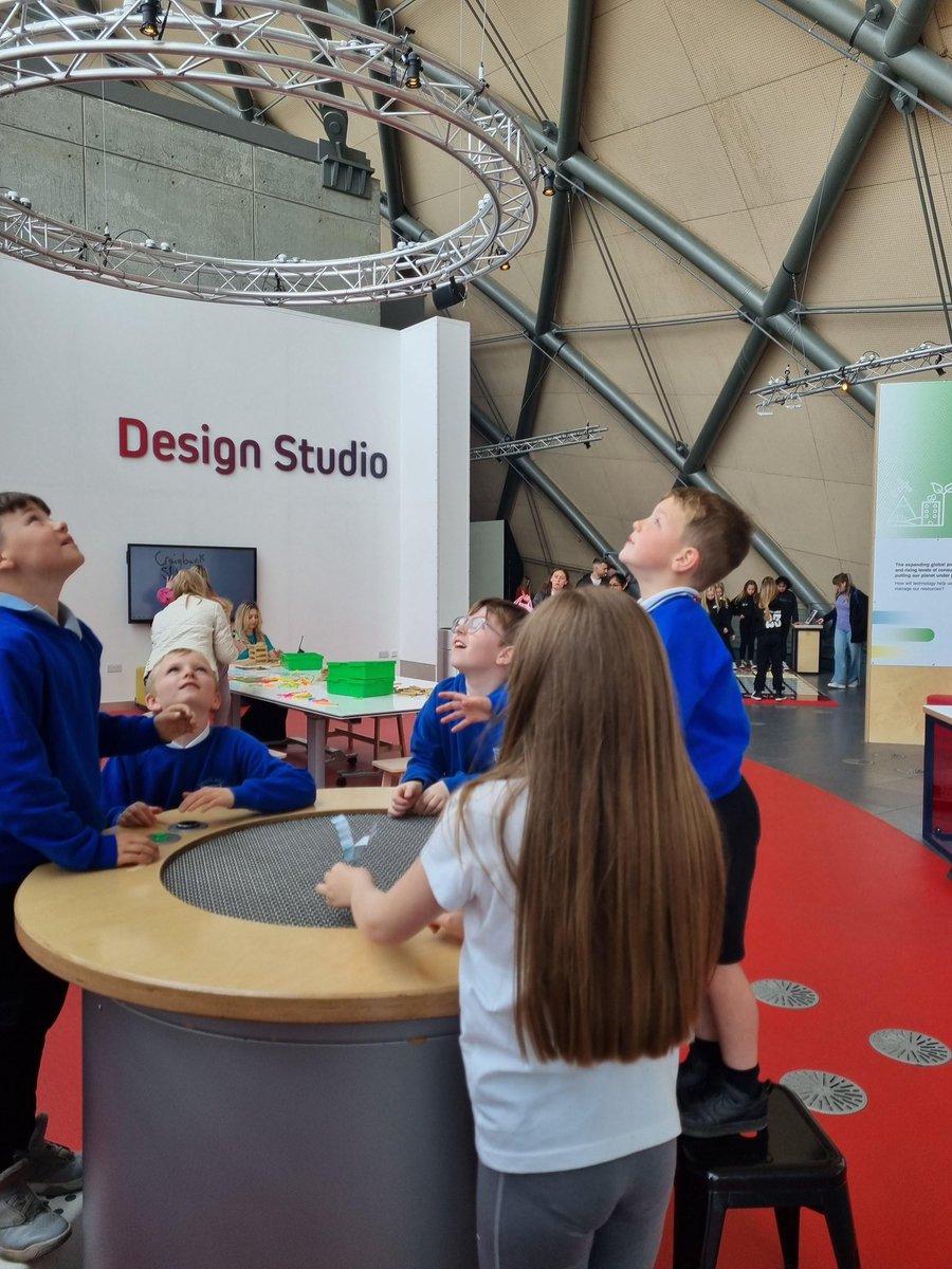 Brediland Primary School tweet media