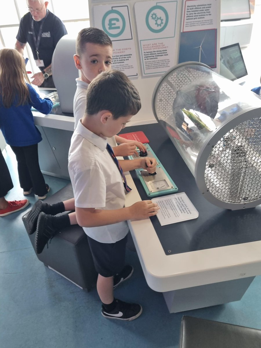 Brediland Primary School tweet media