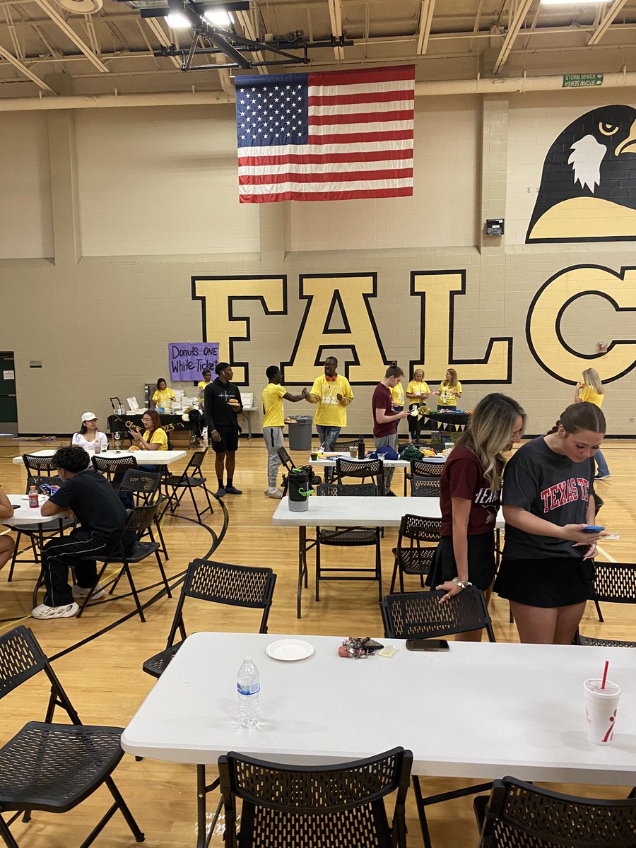 FosterHSNews's tweet photo. Decision Day 23 https://t.co/1krO4iLFCG