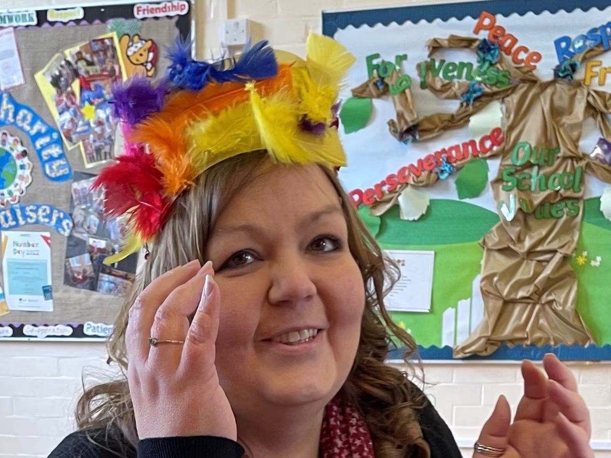 Severn Academies Educational Trust (SAET) (@severnacademies) on Twitter photo Lovely to see the appeal to build a lasting memorial <a href="/farforestlea/">Far Forest Lea Memorial CE Primary School</a> for one of our teachers is receiving so much support expressandstar.com/news/local-hub… Lovely to see the appeal to build a lasting memorial <a href="/farforestlea/">Far Forest Lea Memorial CE Primary School</a> for one of our teachers is receiving so much support expressandstar.com/news/local-hub…