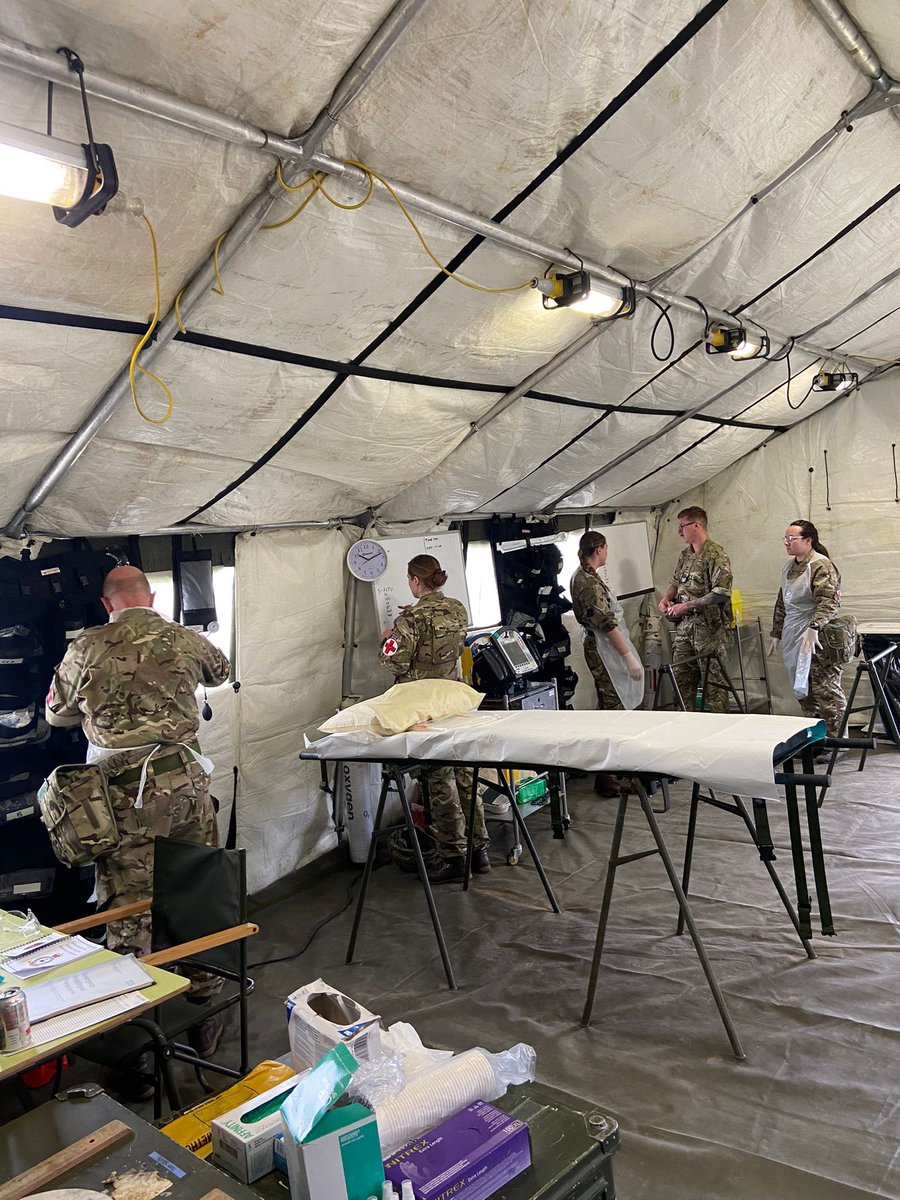 Fantastic to see the tremendous efforts of our Med ‘WholeForce’ at RAF Wittering today on Ex Auxilium Fort and witness first hand enablement at its best. Huge thank you to all involved in both planning and delivery. 👏🏽🏥🙌🏽 #TMW @AirOfficerGE @RAFMedServices