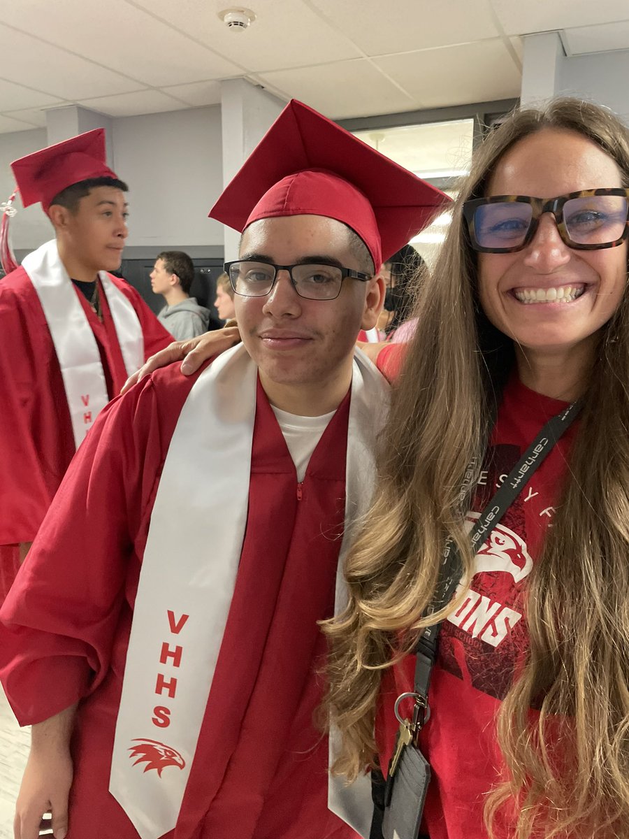 Mrs. Hefta tweet media