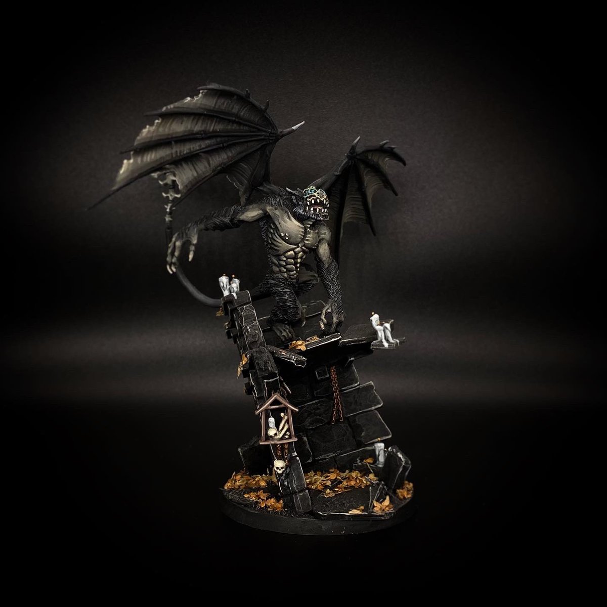 AShroudOfEmbers's tweet photo. @HarrySherwin Have a selection of my tired out old bullshit from my Forest Of Stone fluff project #WarhammerCommunity #paintingwarhammer #soulblightgravelords #forestofstone https://t.co/5KQpqnmaDD