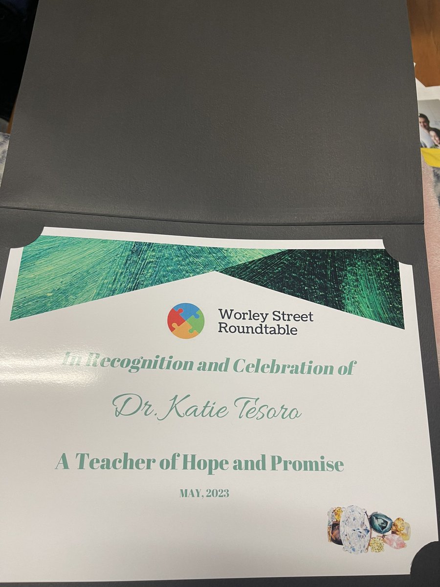 Wow. Such a surprise today! Thank you <a href="/WorleyCommunity/">Worley St Roundtable</a>! So honored my <a href="/westvikings/">West Vikings</a> kids nominated me for this award! 💙
