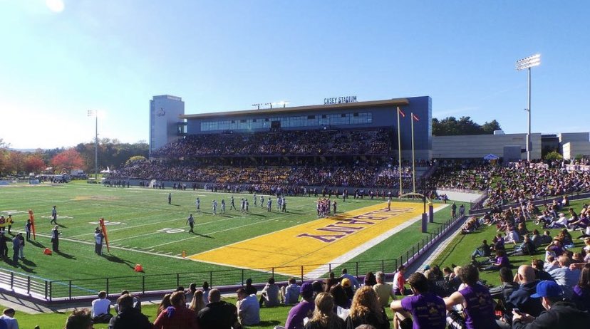 Blessed to receive my 7th offer from the University of Albany ! @CoachJambrose @CoachFiacchi_UA