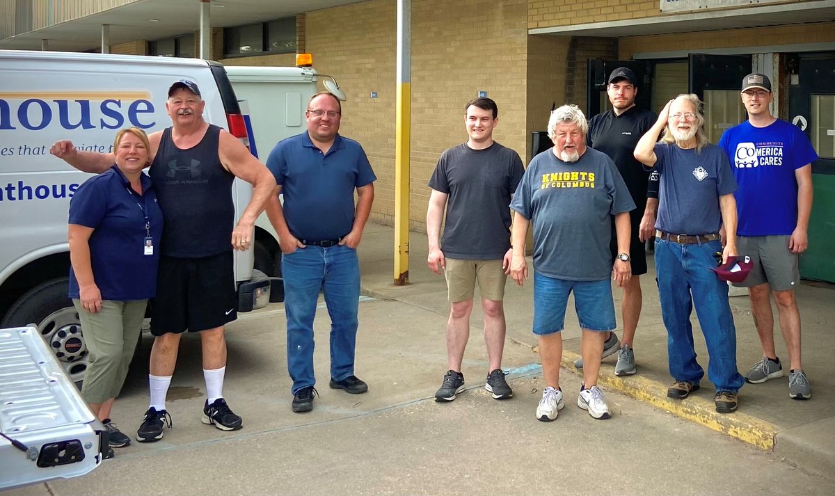 Lighthouse tweet media