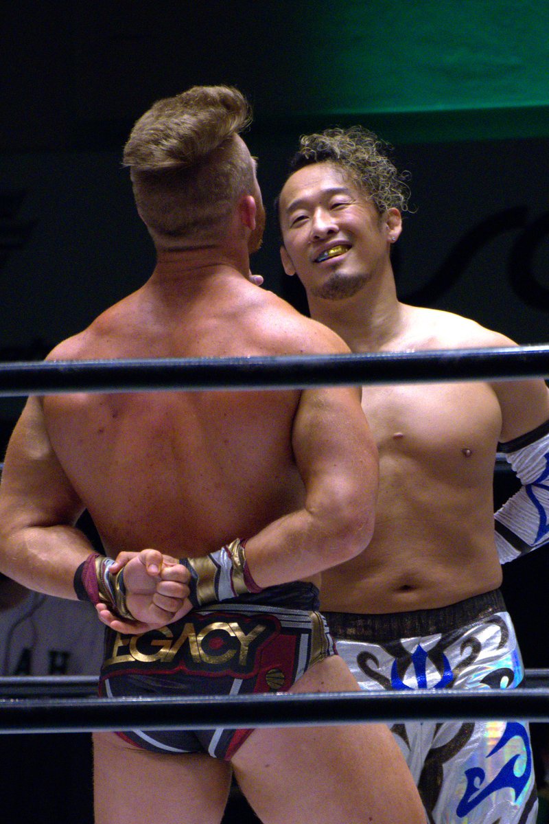 RED8002100's tweet image. 2023.5.14 NOAH 後楽園ホール
みんな大好き顎クイ
#noah_ghc #丸藤正道 #SeanLegacy